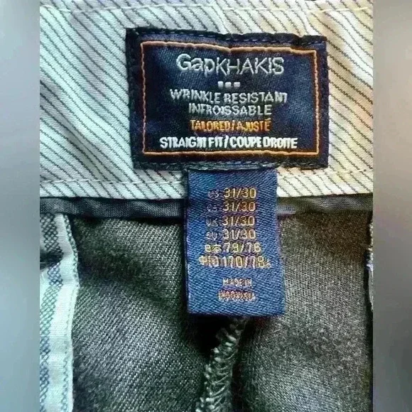 Gap Men’s wrinkle resistant pants straight fit size 31 by 30 Dark Grey - Picture 4 of 4